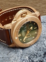 Panerai Submersible Bronzo Power reserve