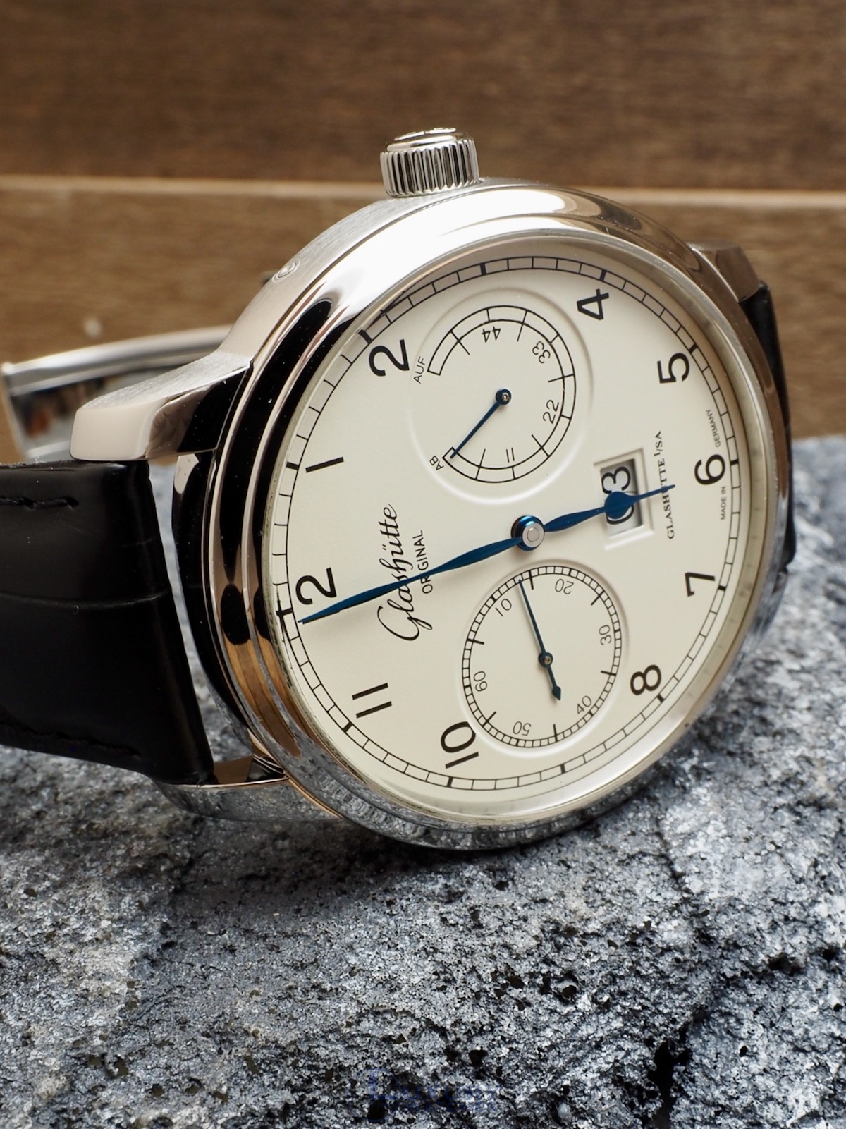 Glashutte Senator Observer