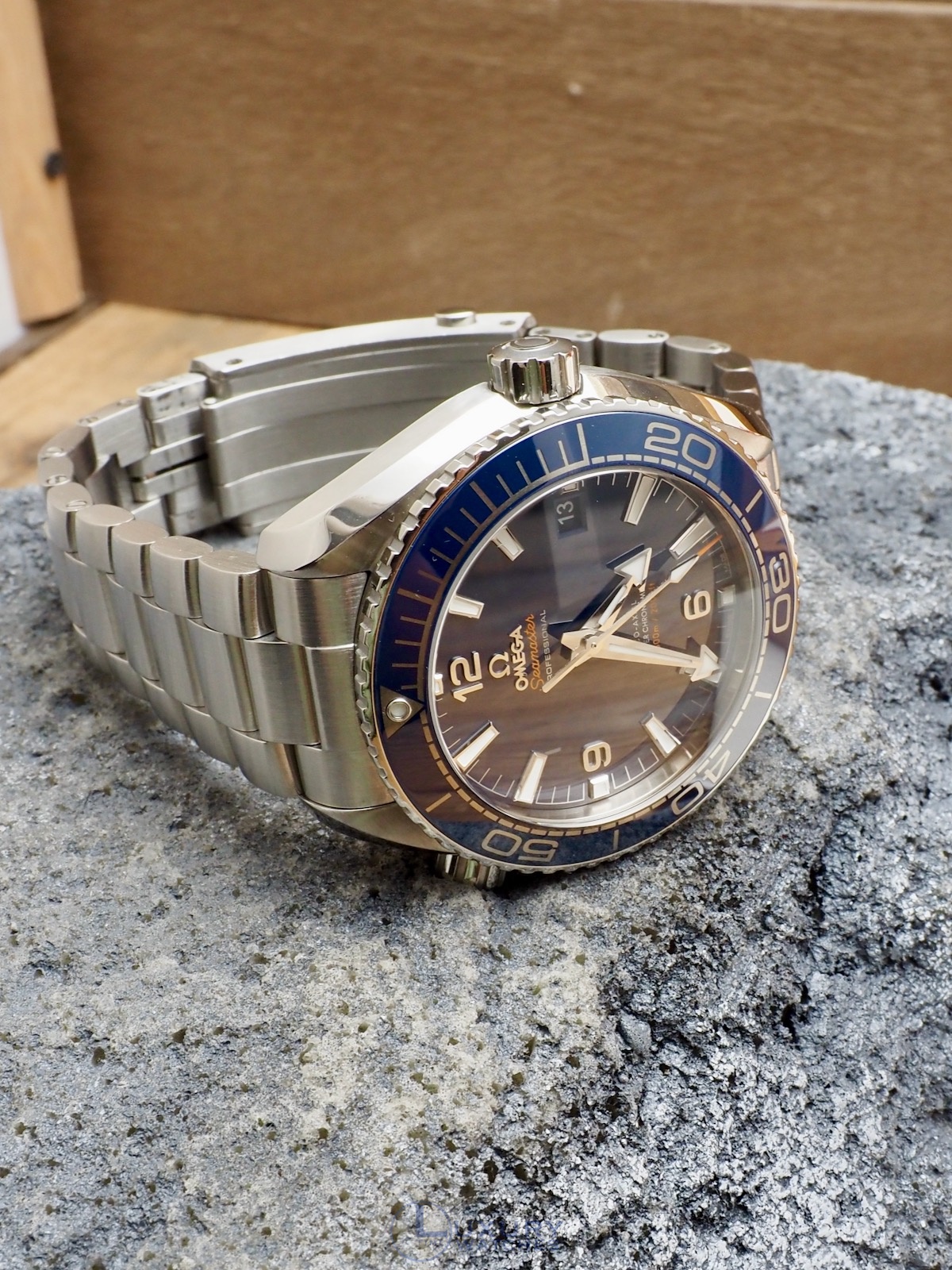 Omega Seamaster Planet Ocean 600 Master Chronometer Blue 43.5